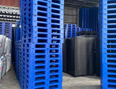 pallet nhựa loại nào tốt?