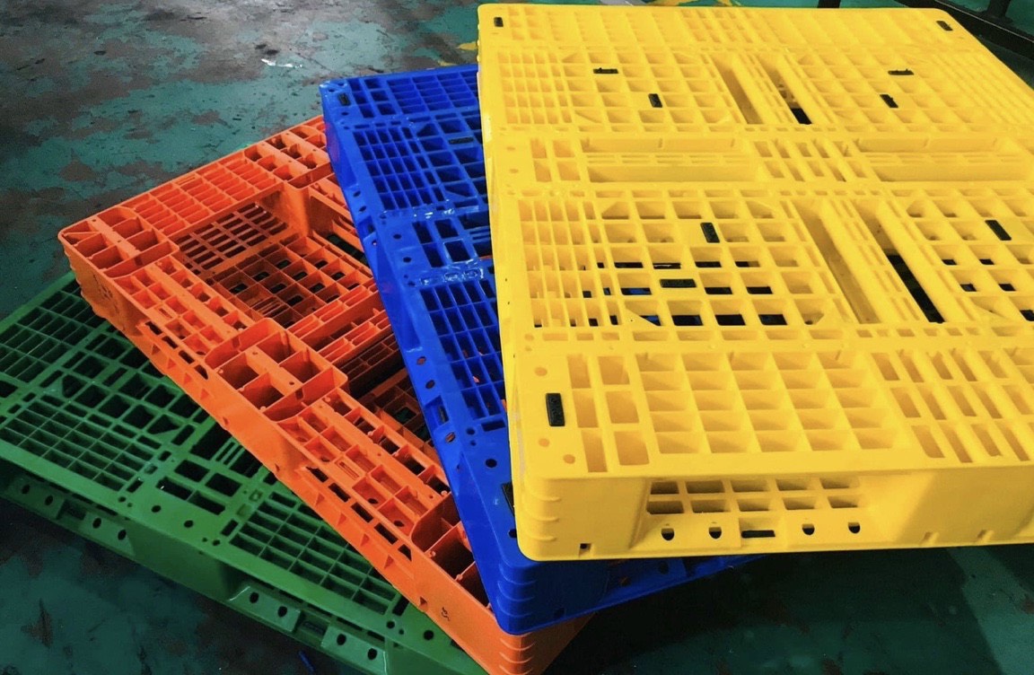 Đơn vị phân phối pallet nhựa toàn quốc